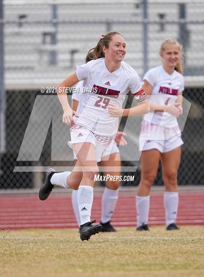 Thumbnail 1 in Red Mountain vs. Perry (AIA 6A Quarterfinals) photogallery.