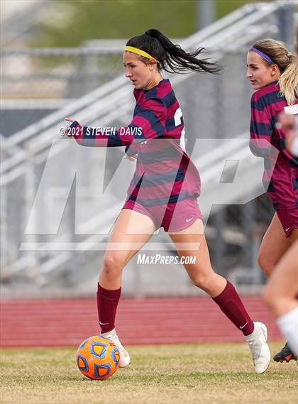 Thumbnail 1 in Red Mountain vs. Perry (AIA 6A Quarterfinals) photogallery.