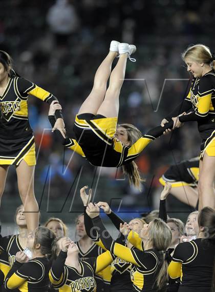 Thumbnail 1 in Enterprise vs. Chaminade (CIF State D2 Final) photogallery.