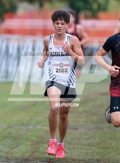 Thumbnail 1 in UIL 4A Boys Cross Country State Final photogallery.
