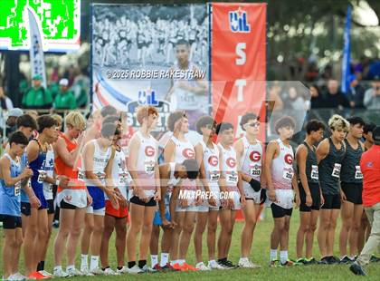Thumbnail 1 in UIL 4A Boys Cross Country State Final photogallery.