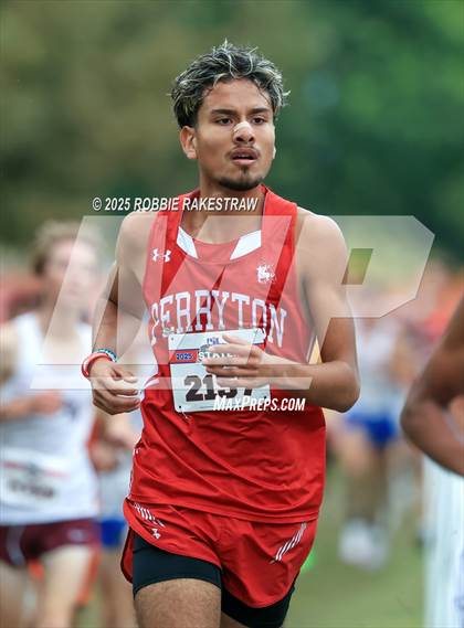 Thumbnail 2 in UIL 4A Boys Cross Country State Final photogallery.