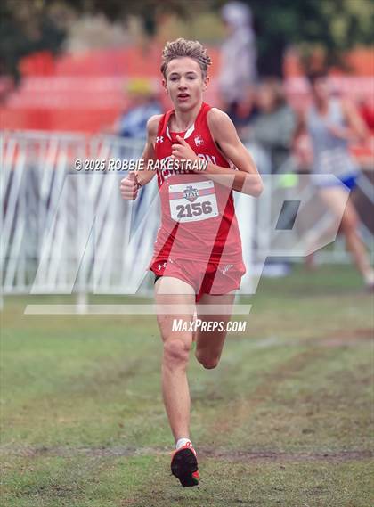 Thumbnail 1 in UIL 4A Boys Cross Country State Final photogallery.