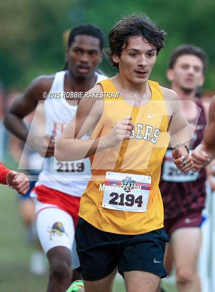 Thumbnail 3 in UIL 4A Boys Cross Country State Final photogallery.