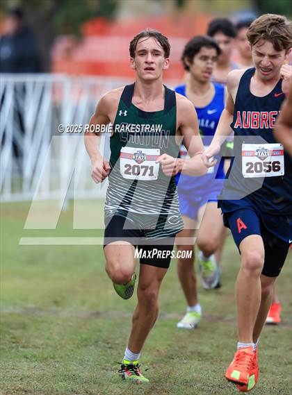 Thumbnail 3 in UIL 4A Boys Cross Country State Final photogallery.