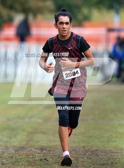 Thumbnail 1 in UIL 4A Boys Cross Country State Final photogallery.