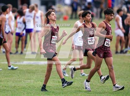 Thumbnail 2 in UIL 4A Boys Cross Country State Final photogallery.