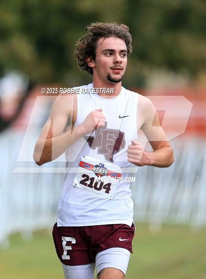 Thumbnail 3 in UIL 4A Boys Cross Country State Final photogallery.
