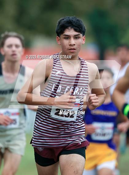 Thumbnail 3 in UIL 4A Boys Cross Country State Final photogallery.