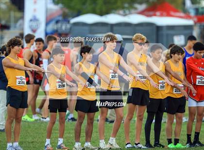 Thumbnail 1 in UIL 4A Boys Cross Country State Final photogallery.