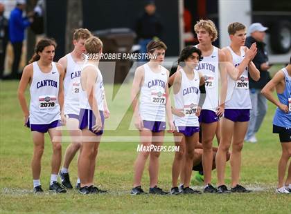 Thumbnail 3 in UIL 4A Boys Cross Country State Final photogallery.