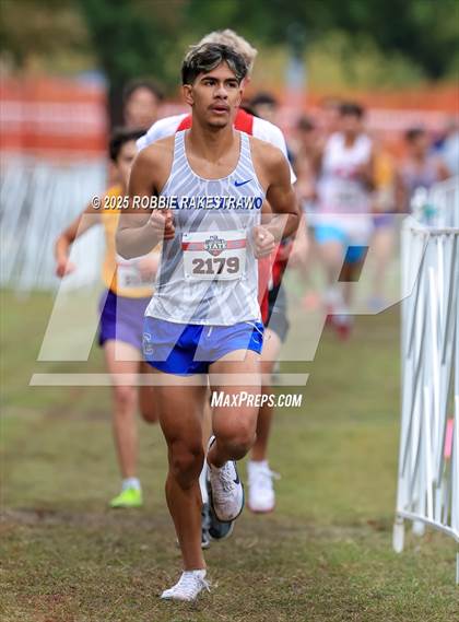 Thumbnail 1 in UIL 4A Boys Cross Country State Final photogallery.