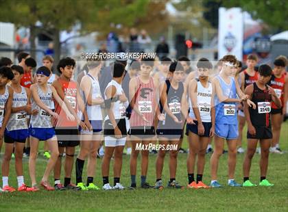 Thumbnail 3 in UIL 4A Boys Cross Country State Final photogallery.