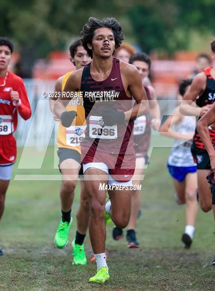 Thumbnail 3 in UIL 4A Boys Cross Country State Final photogallery.