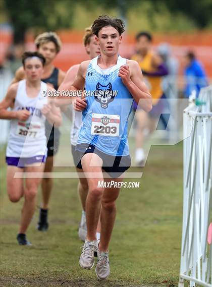 Thumbnail 1 in UIL 4A Boys Cross Country State Final photogallery.