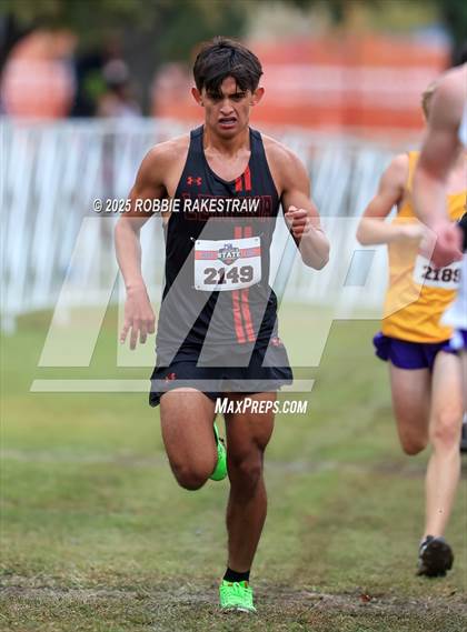 Thumbnail 1 in UIL 4A Boys Cross Country State Final photogallery.