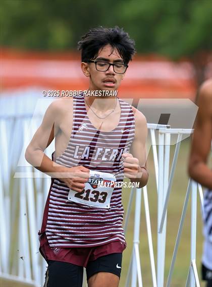 Thumbnail 3 in UIL 4A Boys Cross Country State Final photogallery.