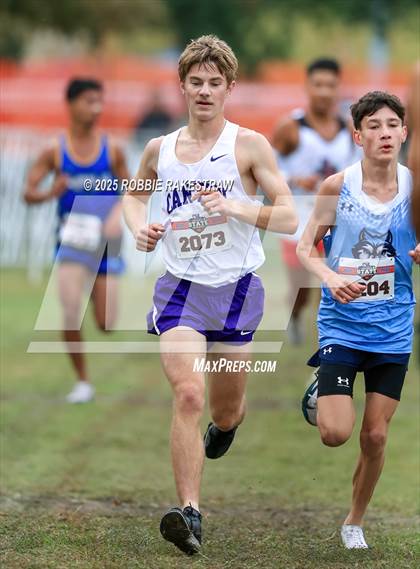 Thumbnail 3 in UIL 4A Boys Cross Country State Final photogallery.