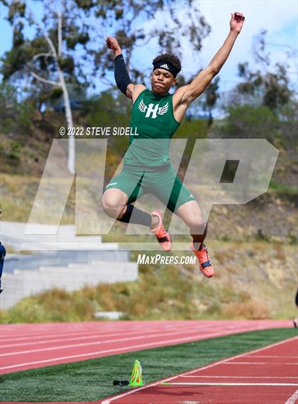 Thumbnail 1 in 6th Annual Meb Keflezighi Invitational photogallery.