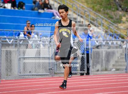 Thumbnail 1 in 6th Annual Meb Keflezighi Invitational photogallery.