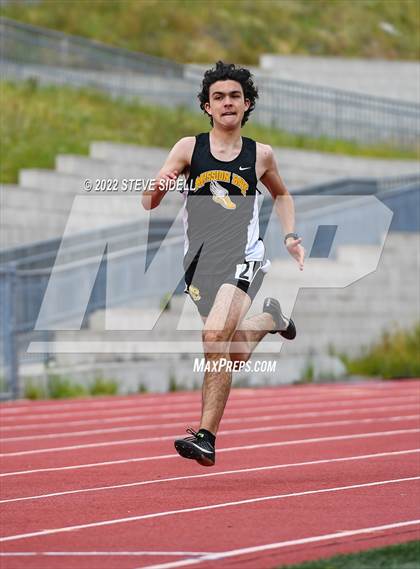 Thumbnail 3 in 6th Annual Meb Keflezighi Invitational photogallery.