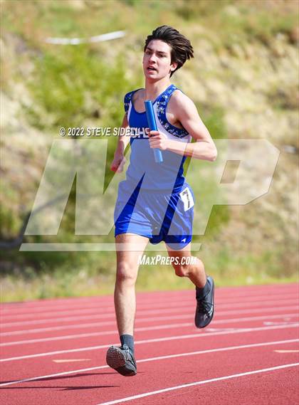 Thumbnail 1 in 6th Annual Meb Keflezighi Invitational photogallery.