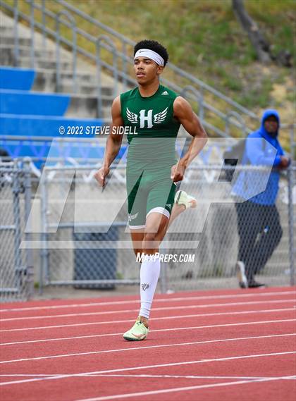 Thumbnail 3 in 6th Annual Meb Keflezighi Invitational photogallery.