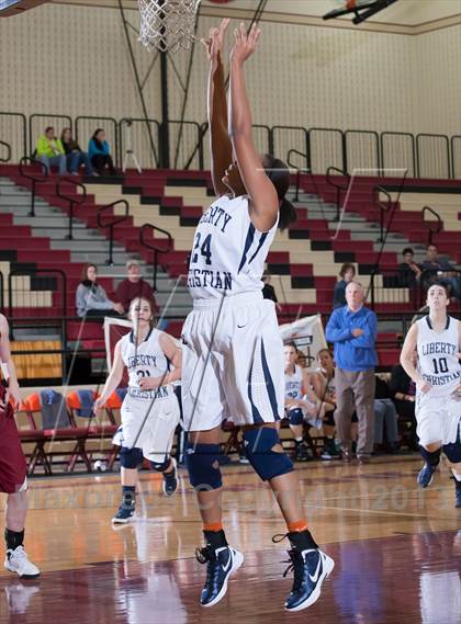 Thumbnail 3 in Liberty Christian @ Saginaw (Whataburger Tournament) photogallery.