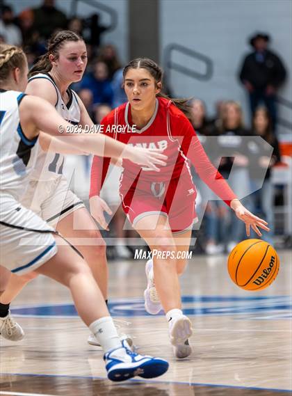 Thumbnail 2 in Kanab vs. Beaver (UHSAA 2A Final) photogallery.