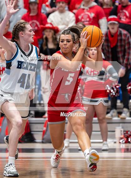 Thumbnail 1 in Kanab vs. Beaver (UHSAA 2A Final) photogallery.