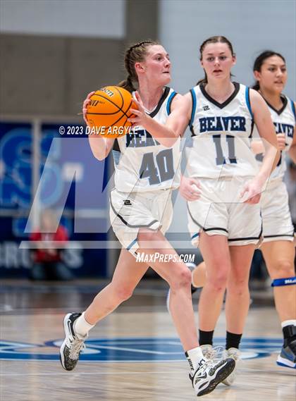 Thumbnail 2 in Kanab vs. Beaver (UHSAA 2A Final) photogallery.