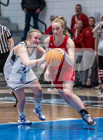 Thumbnail 3 in Kanab vs. Beaver (UHSAA 2A Final) photogallery.