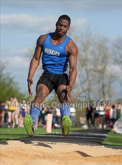 Thumbnail 3 in Wolverine Track Classic (Boys)  photogallery.