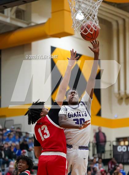 Thumbnail 1 in Ben Davis vs. Pike (IHSAA 4A Sectional Semi Final) photogallery.