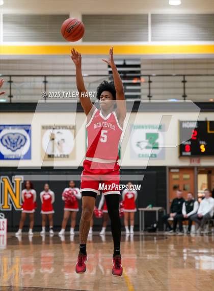 Thumbnail 3 in Ben Davis vs. Pike (IHSAA 4A Sectional Semi Final) photogallery.