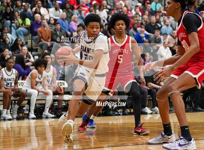 Thumbnail 2 in Ben Davis vs. Pike (IHSAA 4A Sectional Semi Final) photogallery.