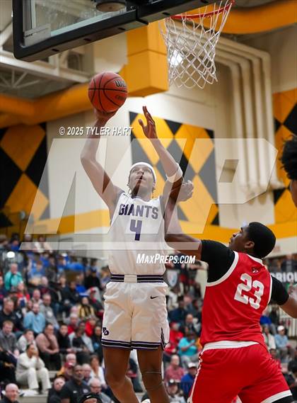 Thumbnail 1 in Ben Davis vs. Pike (IHSAA 4A Sectional Semi Final) photogallery.