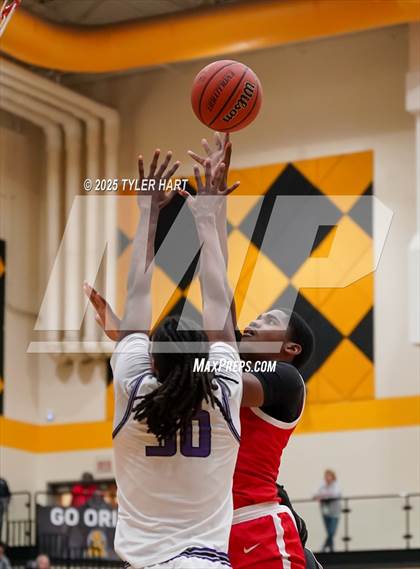 Thumbnail 1 in Ben Davis vs. Pike (IHSAA 4A Sectional Semi Final) photogallery.