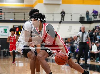 Thumbnail 3 in Ben Davis vs. Pike (IHSAA 4A Sectional Semi Final) photogallery.