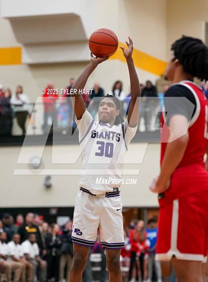 Thumbnail 2 in Ben Davis vs. Pike (IHSAA 4A Sectional Semi Final) photogallery.