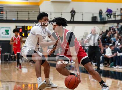 Thumbnail 2 in Ben Davis vs. Pike (IHSAA 4A Sectional Semi Final) photogallery.