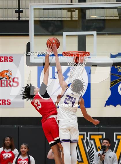 Thumbnail 3 in Ben Davis vs. Pike (IHSAA 4A Sectional Semi Final) photogallery.