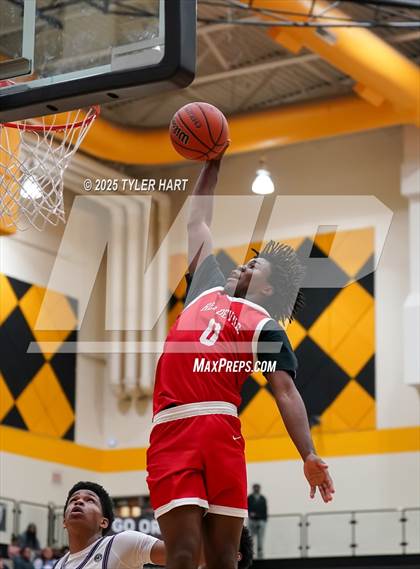 Thumbnail 3 in Ben Davis vs. Pike (IHSAA 4A Sectional Semi Final) photogallery.