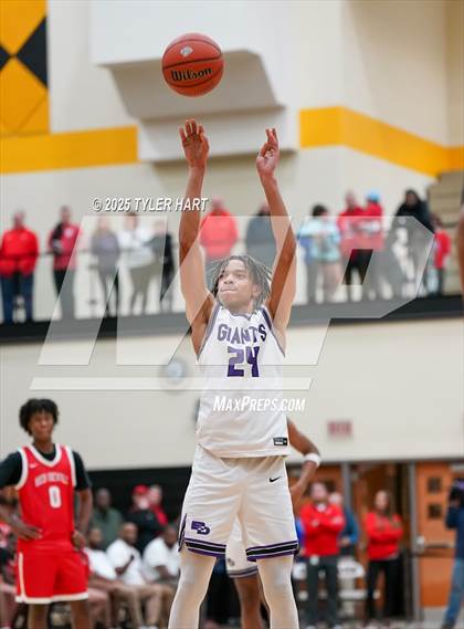 Thumbnail 2 in Ben Davis vs. Pike (IHSAA 4A Sectional Semi Final) photogallery.