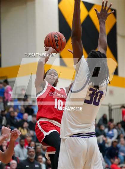 Thumbnail 3 in Ben Davis vs. Pike (IHSAA 4A Sectional Semi Final) photogallery.
