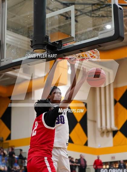 Thumbnail 2 in Ben Davis vs. Pike (IHSAA 4A Sectional Semi Final) photogallery.