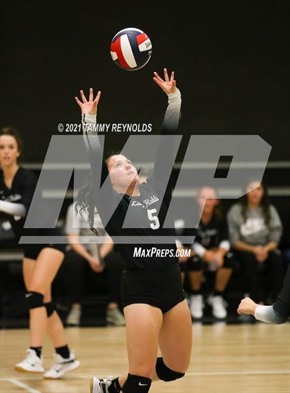 Thumbnail 1 in Perrin-Whitt vs Graford photogallery.