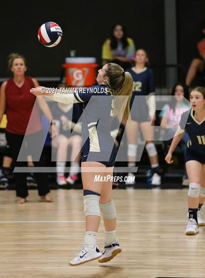 Thumbnail 2 in Perrin-Whitt vs Graford photogallery.