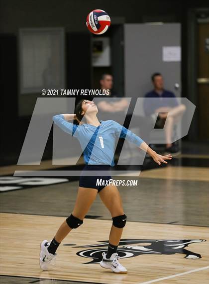 Thumbnail 1 in Perrin-Whitt vs Graford photogallery.