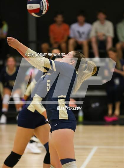 Thumbnail 2 in Perrin-Whitt vs Graford photogallery.